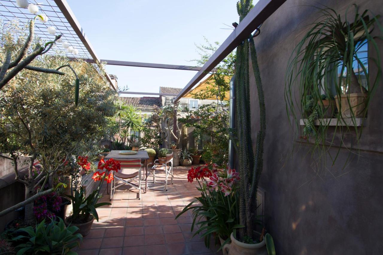 Apartment Tre Vie - Short Lets Catania