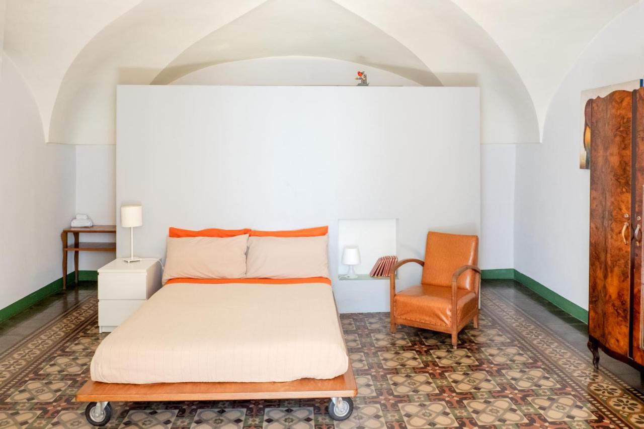 Tre Vie - Short Lets Catania