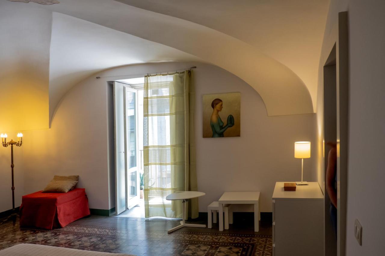 Tre Vie - Short Lets Apartment Catania